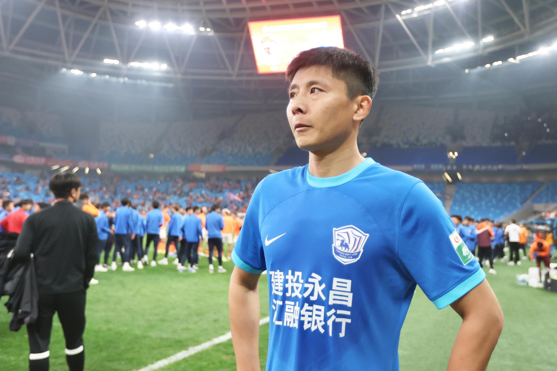 今天第5個(gè)！鄭凱木質(zhì)疑滄州：連續(xù)四年欠球員工資，還能過(guò)準(zhǔn)入？